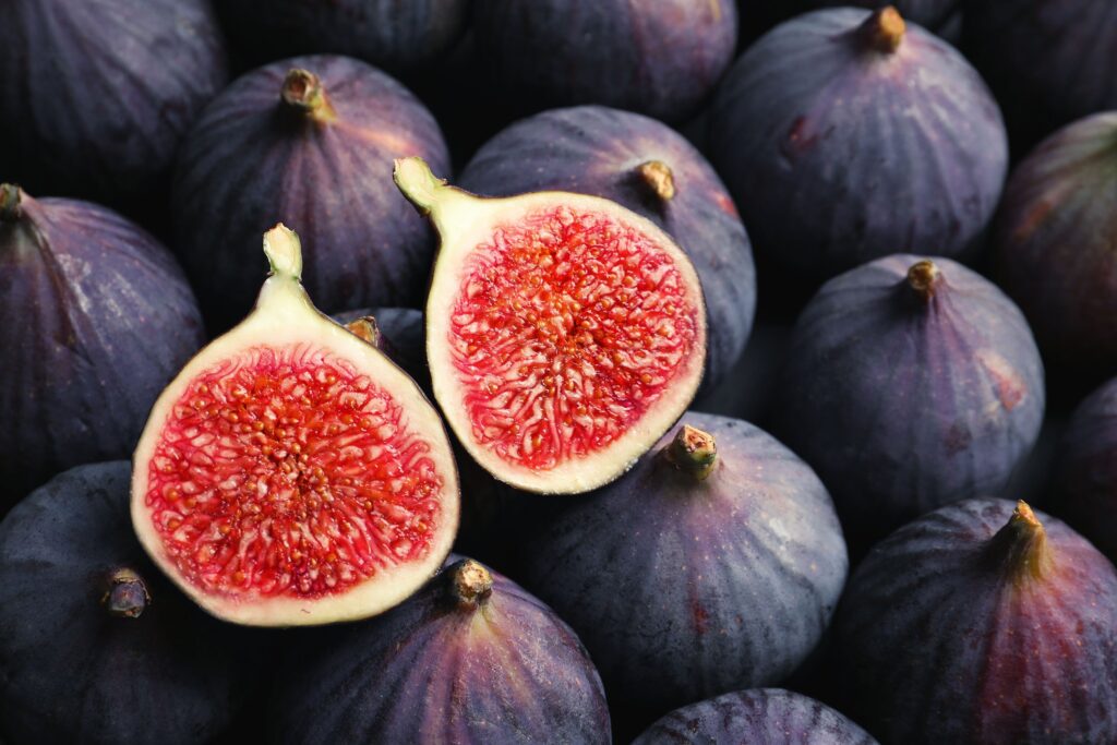 18 Purple Vegetables You Need to Grow