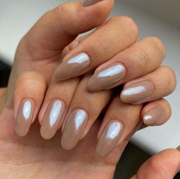 Тренди манікюру на осінь 2022 #fallnails2022