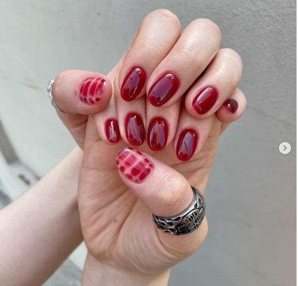 Тренди манікюру на осінь 2022 #fallnails2022
